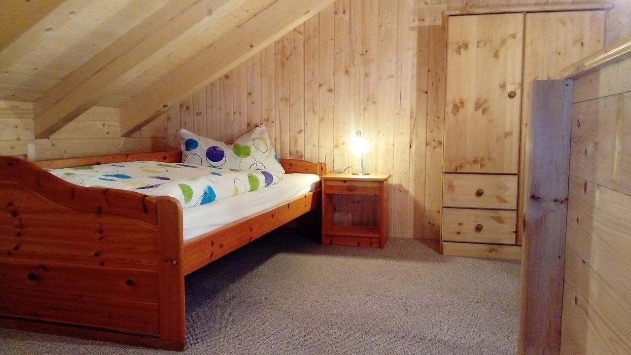 Huettenflair-Mosel Ferienwohnung Enkirch Luaran gambar